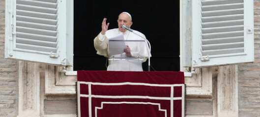 Pave Frans søker bedre forhold til ortodokse under Hellas-besøk