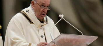 Paven oppfordret til ydmykhet foran 2000 i den årvisse julemessen i Peterskirken