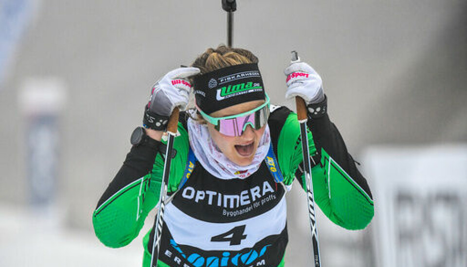 Tidligere langrennsstjerne Stina Nilsson er klar for OL i skiskyting, ifølge Aftonbladet. Foto: Nisse Schmidt, TT / NTB