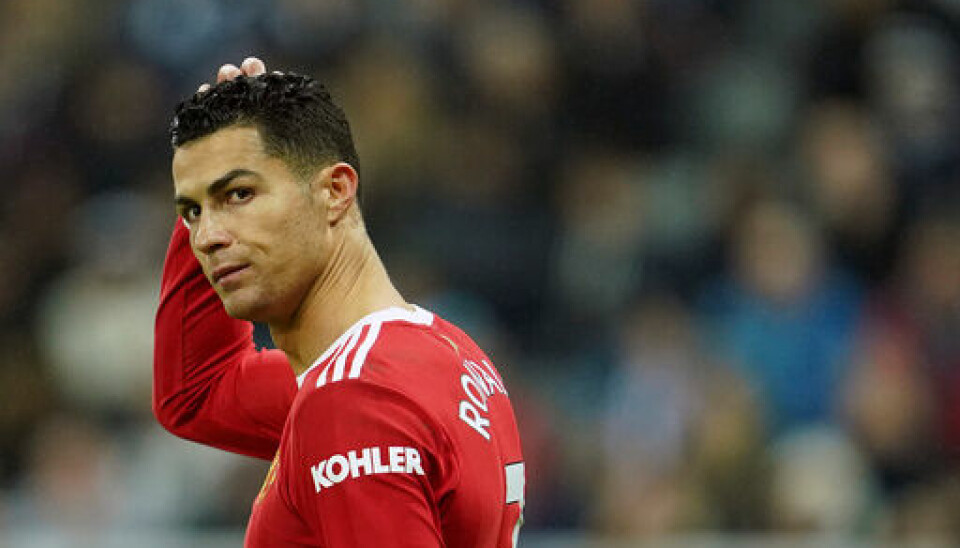Enda en statue av Manchester United's Cristiano Ronaldo skaper reaksjoner. Foto: AP / Jon Super / NTB