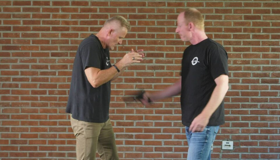 Her er Selvforsvarskolen nr7 med Johnny Brenna