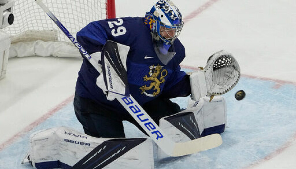 Finlands keeper Harri Säteri under OL-finalen i ishockey. Foto: Jae C. Hong AP / NTB