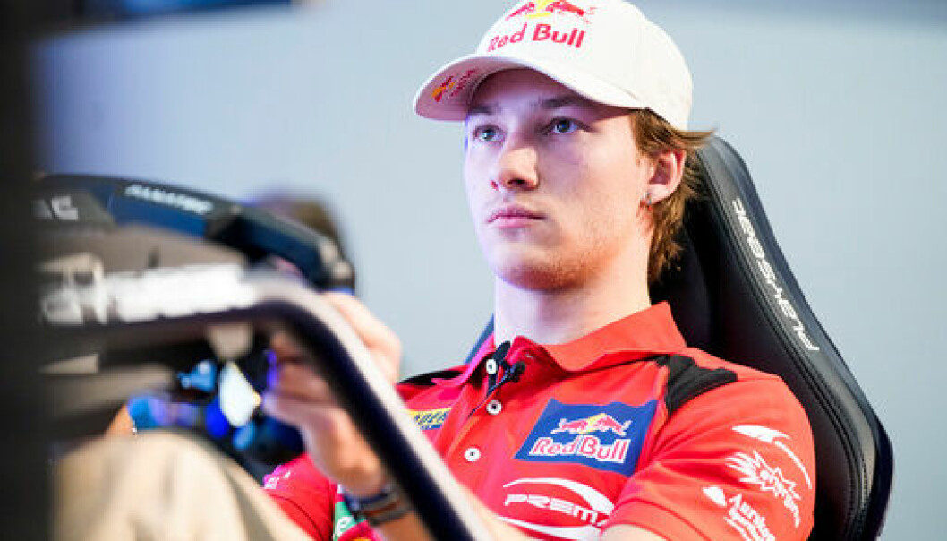 Dennis Hauger er klar for sesongstarten i Formel 2 i Bahrain. Foto: Lise Åserud / NTB