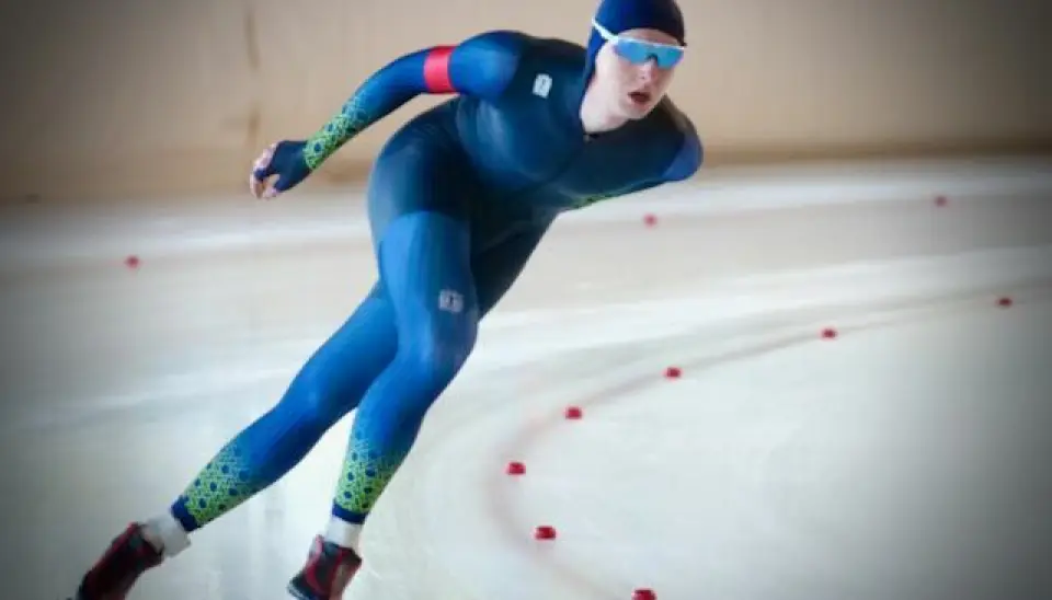 Sander Eitrem vant 5000 meter i NM på skøyter i Sørmakrak arena i dag - og leder mesterskapet etter første dag. Han ble også norsk mester på distansen. (Foto: Lasse Olsrud Evensen) Sander Eitrem vant 5000 meter i NM på skøyter i Sørmakrak arena i dag - og leder mesterskapet etter første dag. Han ble også norsk mester på distansen. (Foto: Lasse Olsrud Evensen)