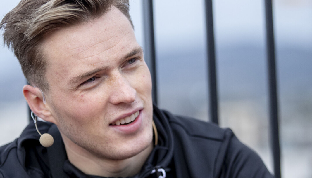 Karsten Warholm løper ikke på Bilsett og VM er i fare grunnet skaden. Karsten Warholm løper ikke på Bilsett og VM er i fare grunnet skaden.