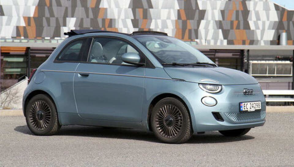 Fiat 500 er en skikkelig sjarmør. Fiat 500 er en skikkelig sjarmør.