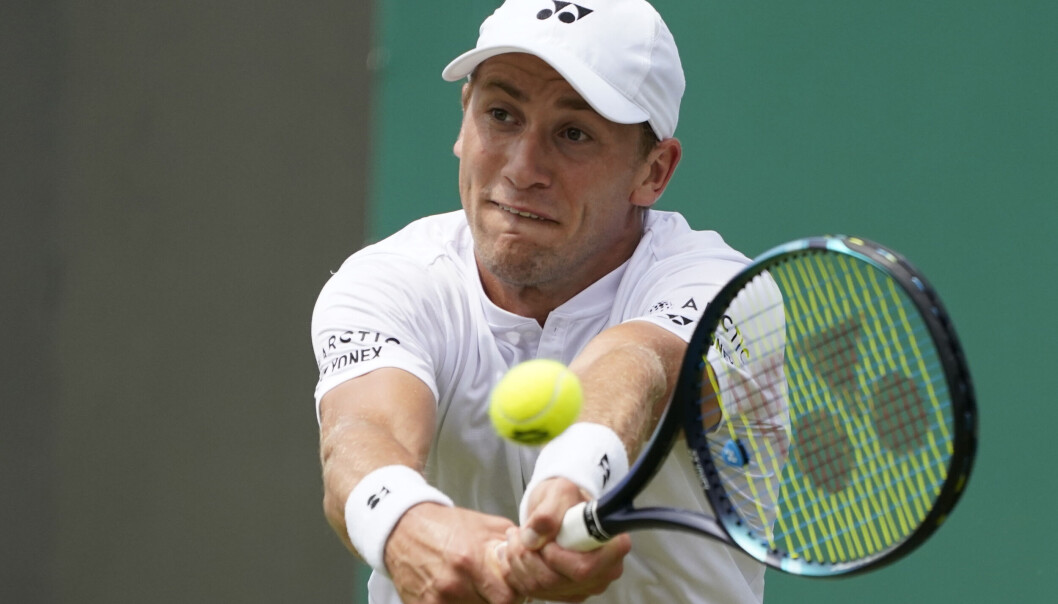 Franske Ugo Humbert slo ut Casper Ruud I Wimbledon) Franske Ugo Humbert slo ut Casper Ruud I Wimbledon)