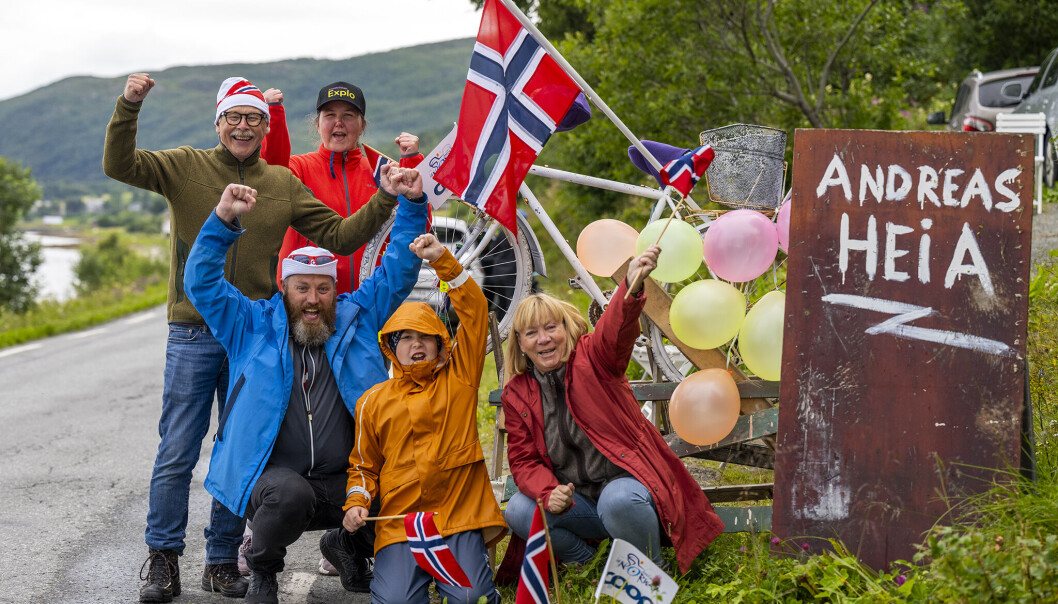 Masse folk langs løypa og fantastisk reklame for Norge: Arctic Race på sykkel starter i dag. Masse folk langs løypa og fantastisk reklame for Norge: Arctic Race på sykkel starter i dag.